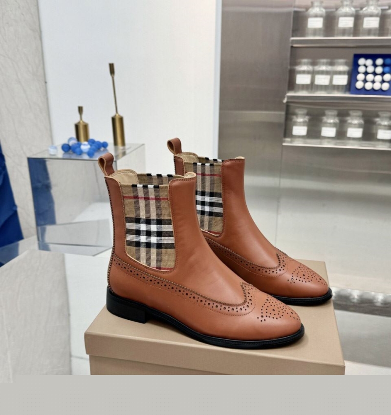 B**rry boots